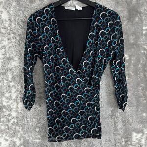 Worthington Size M Abstract V Neck Faux Wrap Top Blue Black Lined Casual